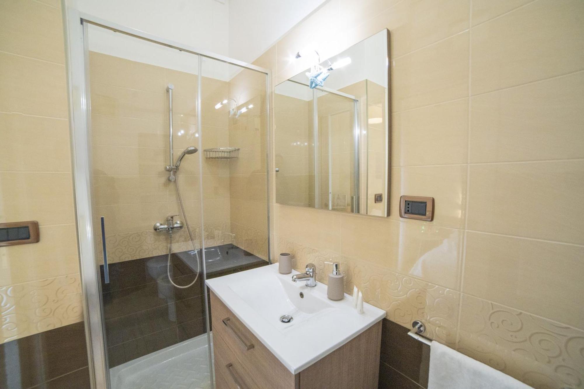 B&B A Due Passi Otranto Dış mekan fotoğraf